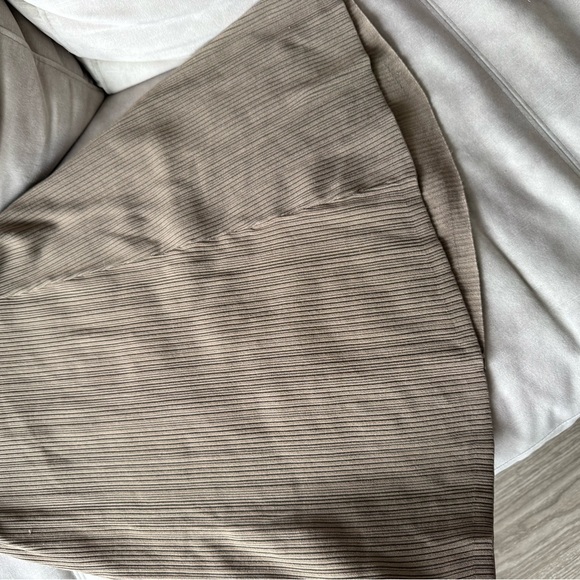 DISSH Taupe Ribbed Maxi Dress - Picture 3 of 5
